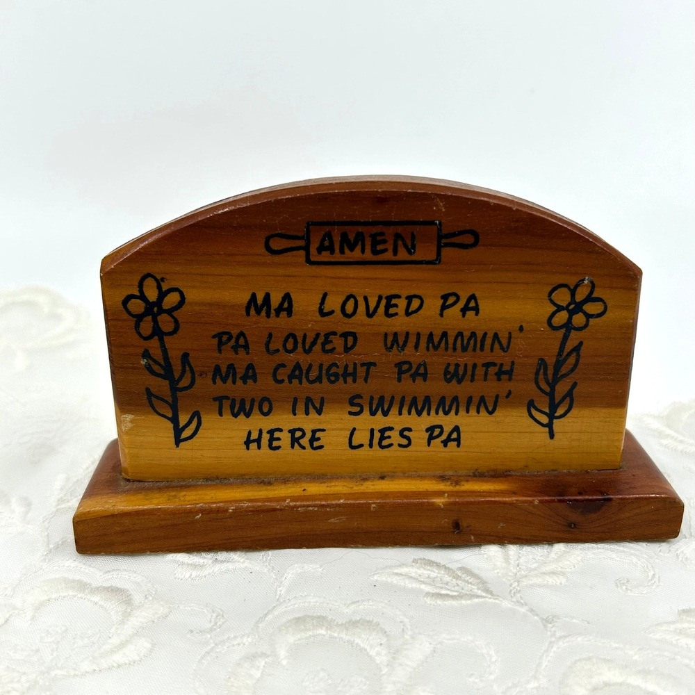 Vintage Novelty Wooden Head Stone Plaque Funny Saying Ma Loved Pa Souvenirs 70s